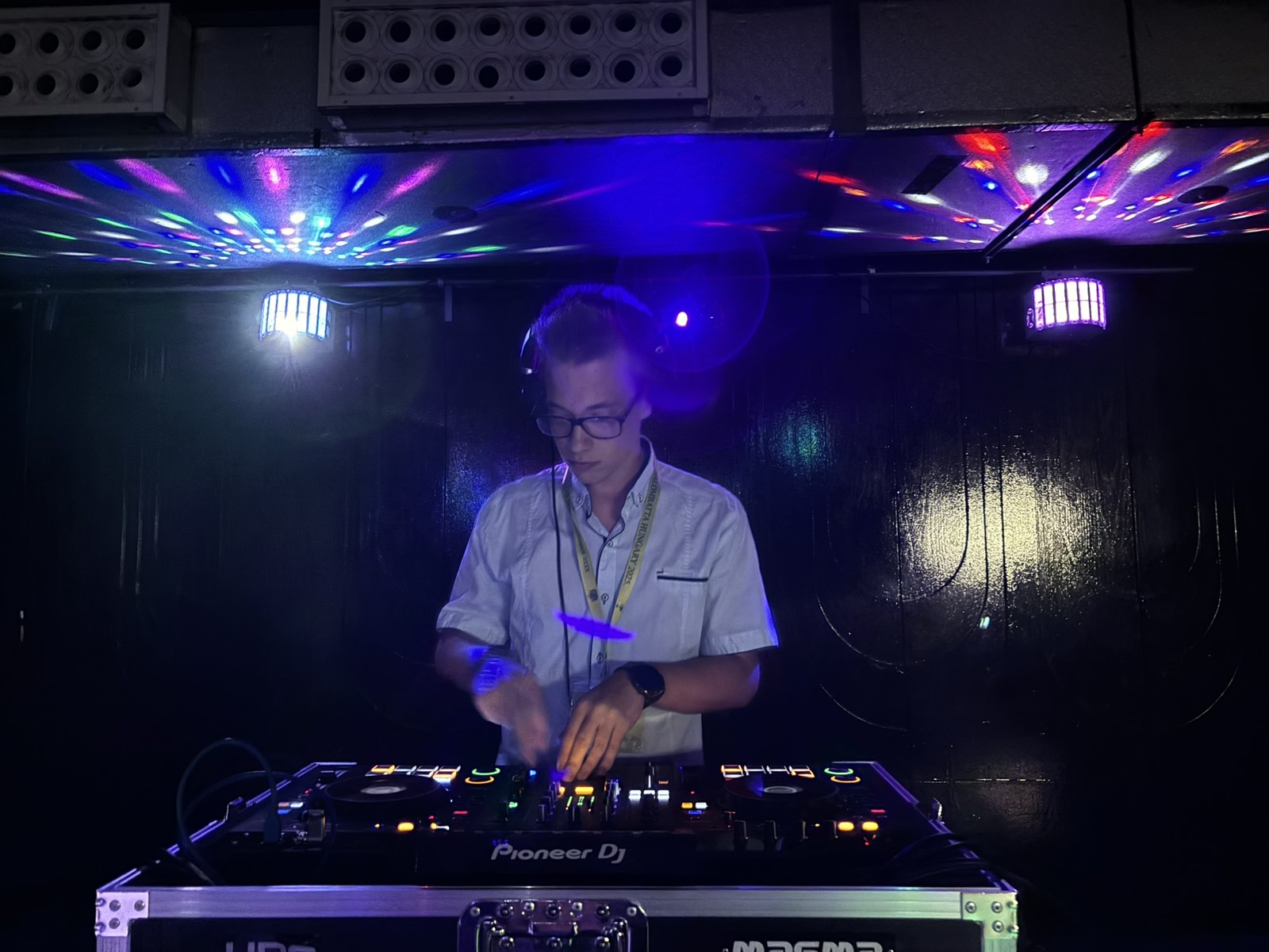 Radomszki Dávid - Dave